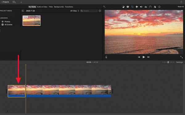 iMovie on Mac Split Video