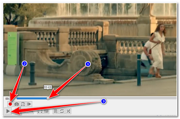 Taglia video clip VLC Seleziona il pulsante Registra
