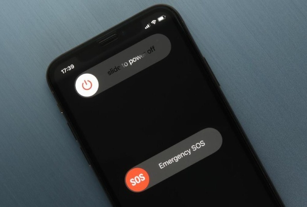 Käynnistä iPhone Fix iPhone Alarm uudelleen