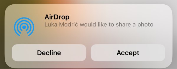 Chấp nhận Airdrop